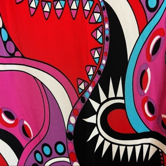 Citrine | Abstract dress - Picture 4 of 5